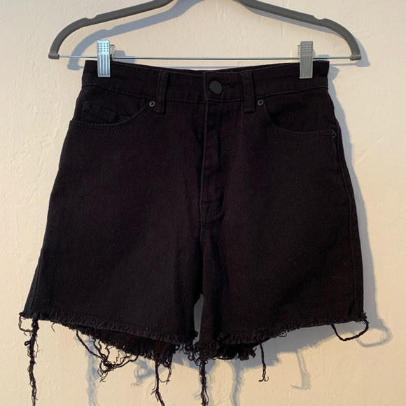 Urban outfitters Black studded high rise short - Picture 2 of 3